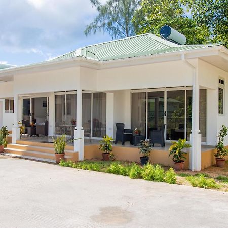 Macmillan'S Holiday Villas Grand Anse  Exteriér fotografie